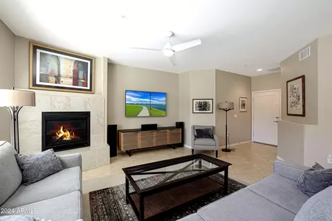 33575 N Dove Lakes Dr #1029, Cave Creek, AZ 85331