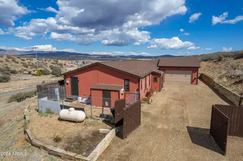 11695 E Kachina Pl, Dewey, AZ 86327 photo 2