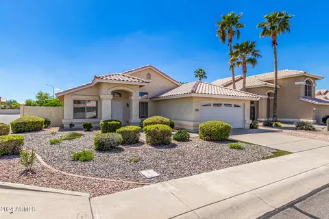 1643 W Sparrow Dr, Chandler, AZ 85286