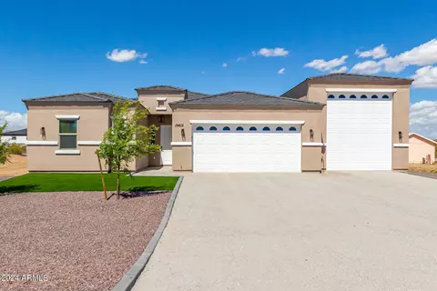19612 W Colter St, Litchfield Park, AZ 85340