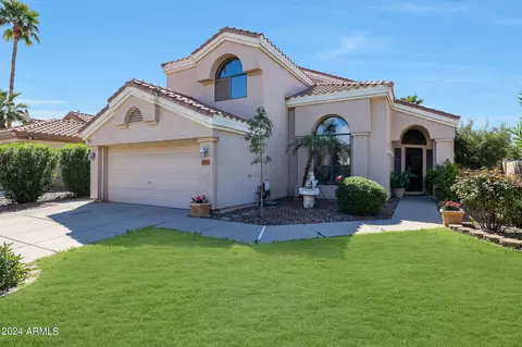4021 W Blackhawk Dr, Glendale, AZ 85308