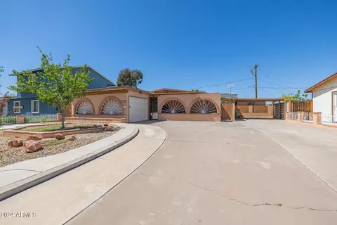 6020 N 65th Ave, Glendale, AZ 85301