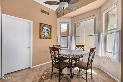 Dining - 1593 E Gleneagle Dr, Chandler, AZ 85249 photo 6 of 7