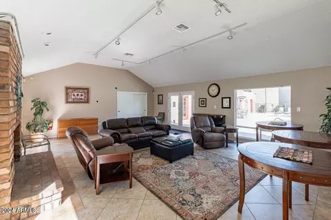 Living - 5525 E Thomas Rd #D6, Phoenix, AZ 85018 photo 3 of 4