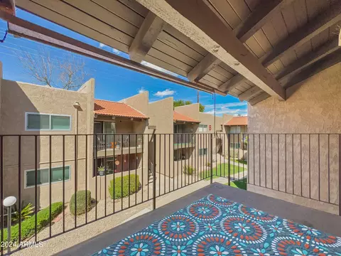 Exterior - 5525 E Thomas Rd #D6, Phoenix, AZ 85018 photo 2 of 14