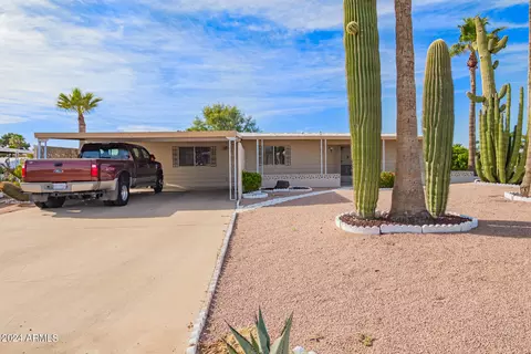 730 S Park View Cir, Mesa, AZ 85208