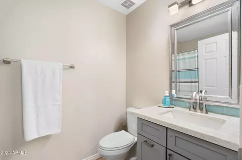 Bath - 906 W Chilton Ave, Gilbert, AZ 85233 photo 3 of 3