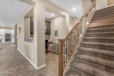Entry Way - 4053 E Ravenswood Dr, Gilbert, AZ 85298 photo 6 of 15