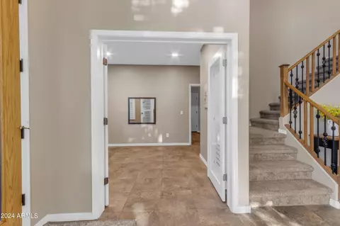Entry Way - 4053 E Ravenswood Dr, Gilbert, AZ 85298 photo 2 of 15