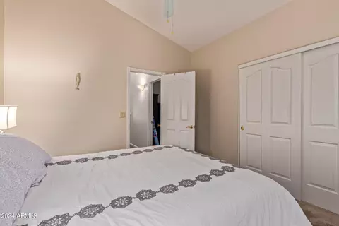 Bedroom - 1827 E South Fork Dr, Phoenix, AZ 85048 photo 4 of 6