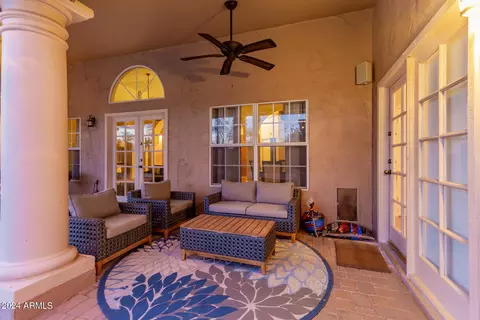 Exterior - 1827 E South Fork Dr, Phoenix, AZ 85048 photo 7 of 14