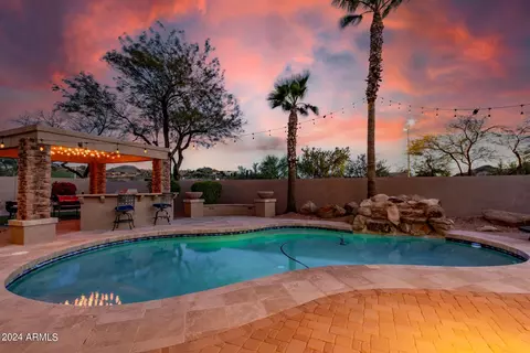 Exterior - 1827 E South Fork Dr, Phoenix, AZ 85048 photo 10 of 14