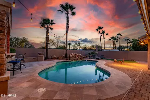Exterior - 1827 E South Fork Dr, Phoenix, AZ 85048 photo 11 of 14