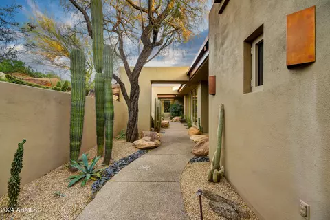 10498 E Groundcherry Ln #52, Scottsdale, AZ 85262