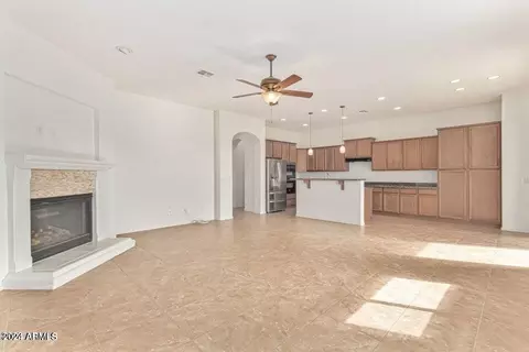Kitchen - 10815 E Reginald Ave, Mesa, AZ 85212 photo 1 of 6
