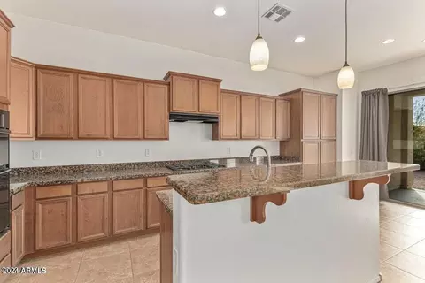 Kitchen - 10815 E Reginald Ave, Mesa, AZ 85212 photo 2 of 6