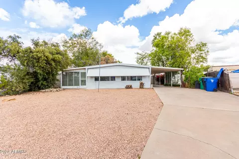 1121 S 77th Pl, Mesa, AZ 85208