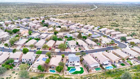 4626 E Chisum Trl, Phoenix, AZ 85050 photo 26