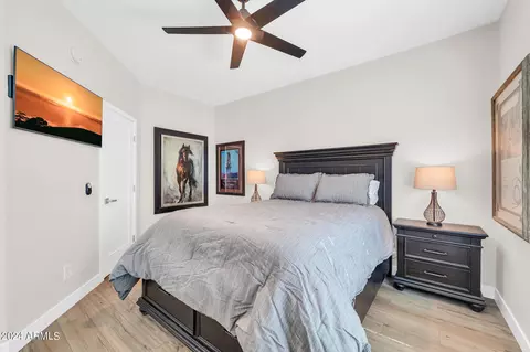 4626 E Chisum Trl, Phoenix, AZ 85050 photo 18