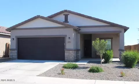 2751 E Tonto Ln, Phoenix, AZ 85050