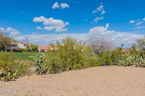 View/Area - 4606 E Monte Way, Phoenix, AZ 85044 photo 2 of 3