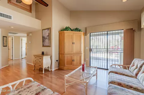 Living - 4606 E Monte Way, Phoenix, AZ 85044 photo 6 of 7