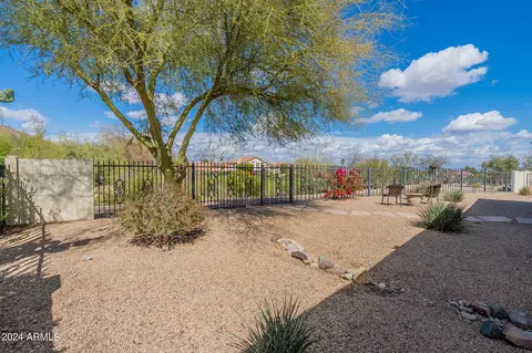 View/Area - 4606 E Monte Way, Phoenix, AZ 85044 photo 1 of 3