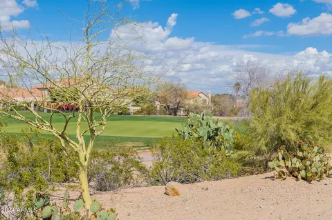 View/Area - 4606 E Monte Way, Phoenix, AZ 85044 photo 3 of 3