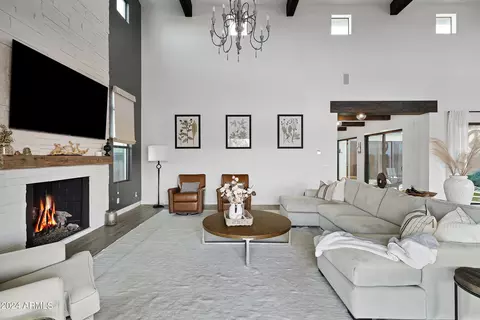 Living - 2668 E Kingbird Ct, Gilbert, AZ 85297 photo 3 of 7