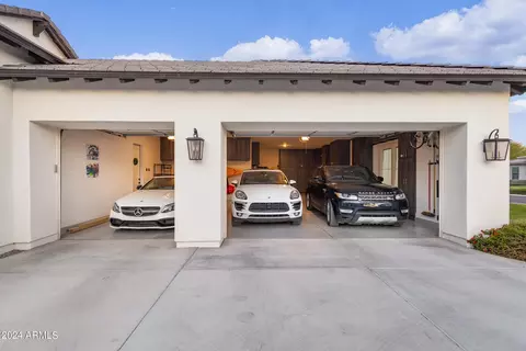 Exterior - 2668 E Kingbird Ct, Gilbert, AZ 85297 photo 25 of 25