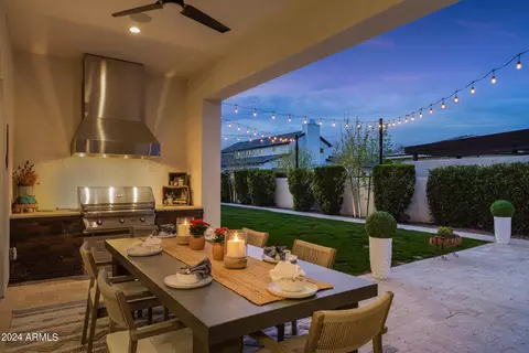 Exterior - 2668 E Kingbird Ct, Gilbert, AZ 85297 photo 7 of 25