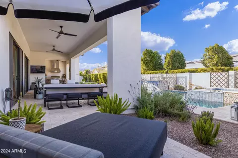 Exterior - 2668 E Kingbird Ct, Gilbert, AZ 85297 photo 23 of 25