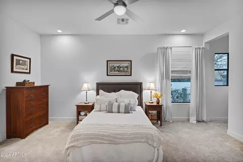 Bedroom - 2668 E Kingbird Ct, Gilbert, AZ 85297 photo 4 of 8