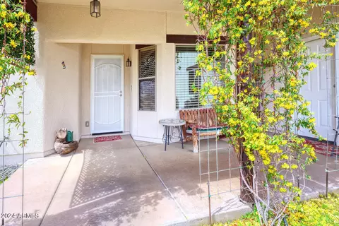 Exterior - 5036 E Hillcrest Dr, Hereford, AZ 85615 photo 3 of 9