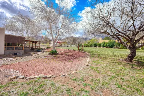 Exterior - 5036 E Hillcrest Dr, Hereford, AZ 85615 photo 5 of 9