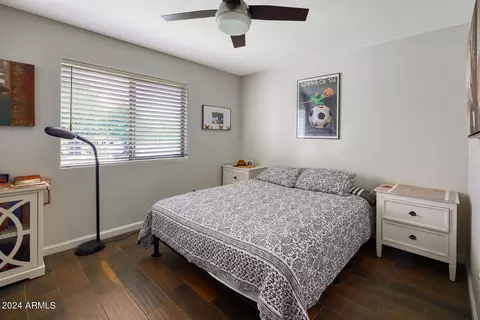 Bedroom - 5036 E Hillcrest Dr, Hereford, AZ 85615 photo 3 of 6