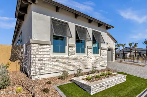Exterior - 5655 E Star Valley St, Mesa, AZ 85215 photo 7 of 15