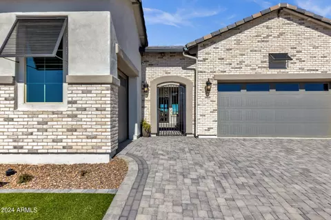 Exterior - 5655 E Star Valley St, Mesa, AZ 85215 photo 3 of 15