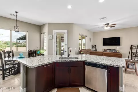 Kitchen - 1676 E Concho St, Apache Junction, AZ 85119 photo 3 of 3