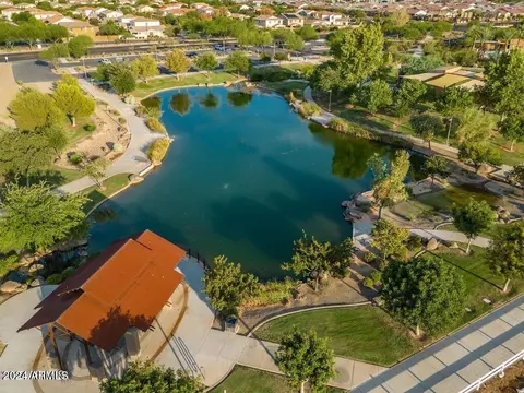 View/Area - 10452 E Lincoln Ave, Mesa, AZ 85212 photo 2 of 8