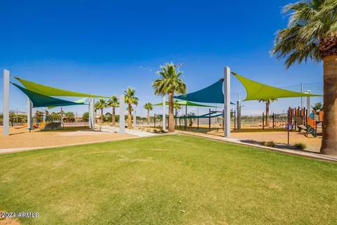 View/Area - 10452 E Lincoln Ave, Mesa, AZ 85212 photo 3 of 8