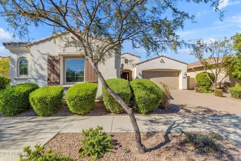 Exterior - 10452 E Lincoln Ave, Mesa, AZ 85212 photo 1 of 9