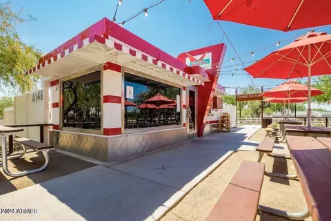 Exterior - 10452 E Lincoln Ave, Mesa, AZ 85212 photo 6 of 9