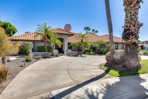 1426 W Port Au Prince Ln, Phoenix, AZ 85023