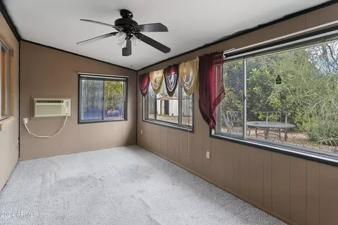 5948 E Colby St, Mesa, AZ 85205 photo 9