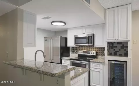 734 E Joan D Arc Ave, Phoenix, AZ 85022 photo 2