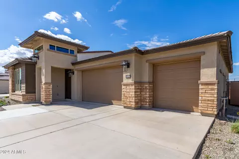11936 W Luxton Ln, Avondale, AZ 85323