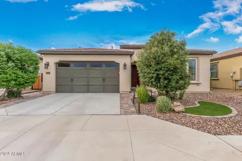 798 E Garden Basket Dr, San Tan Valley, AZ 85140