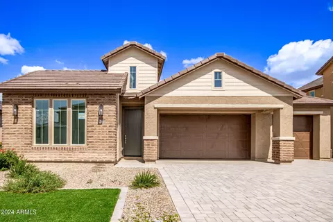 12014 W Luxton Ln, Avondale, AZ 85323