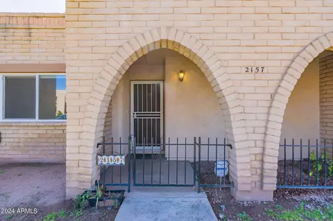 Exterior - 2157 E Minton Dr, Tempe, AZ 85282 photo 2 of 9